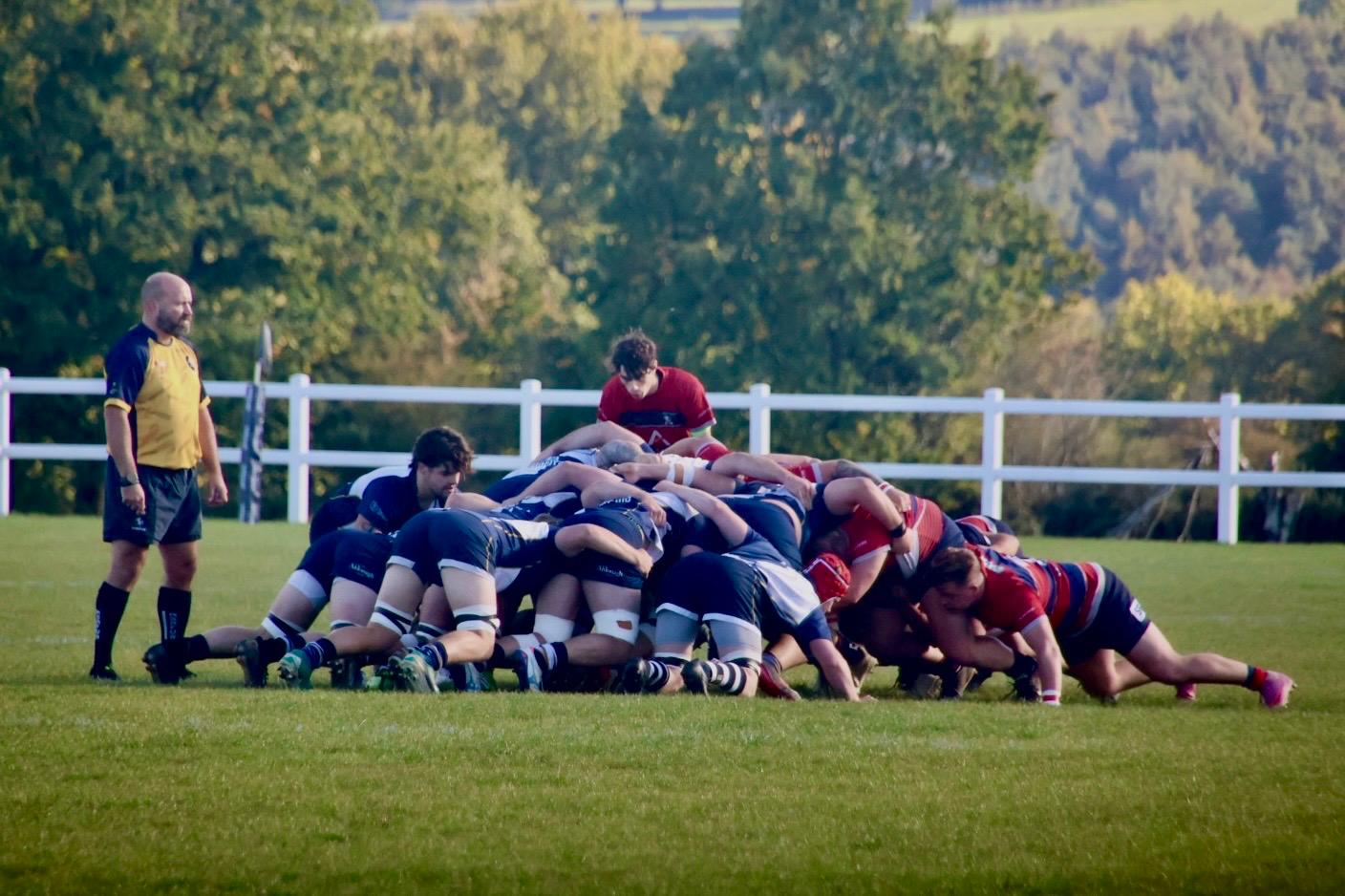 Strong scrum against Tunbridge Wells.